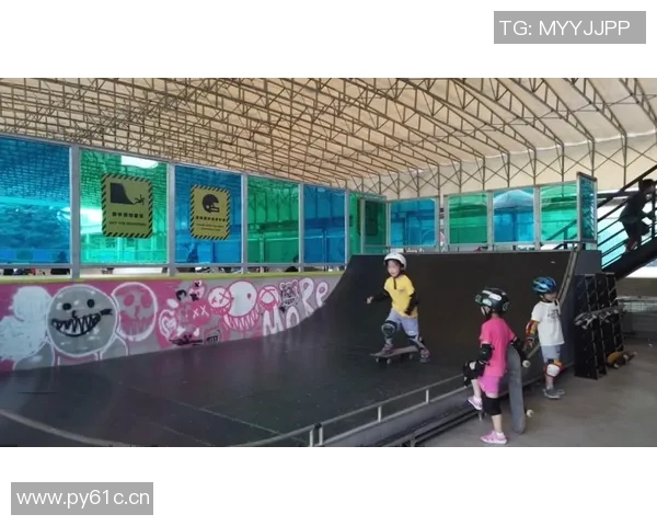 滑板文化的碰撞与融合:深入广州滑板队的激情与梦想 滑板文化的碰撞与融合:深入广州滑板队的激情与梦想